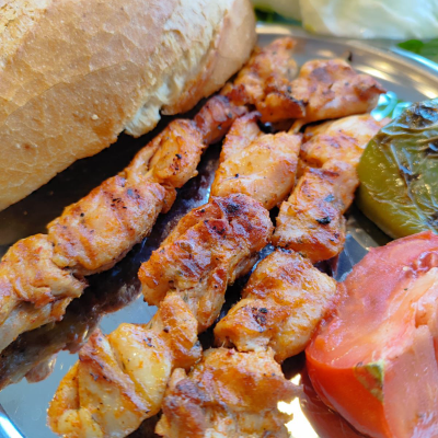 Tavuk But Şiş